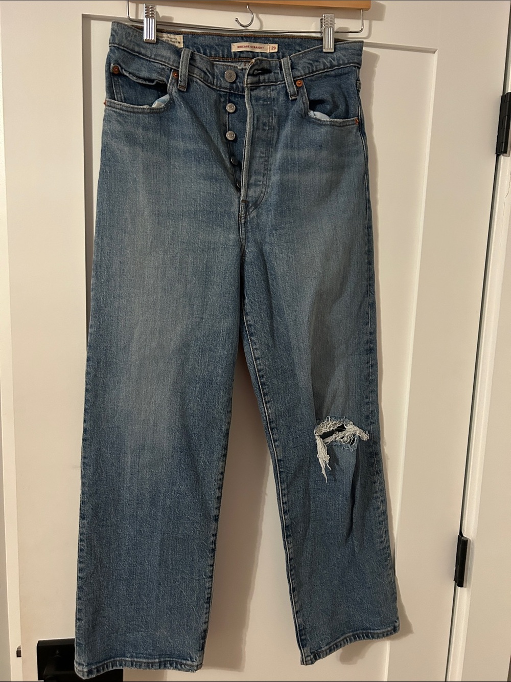 Levi’s Ribcage Straight Distressed Jeans